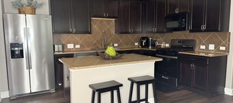 Cozy Cypress Stay  Towne Lake