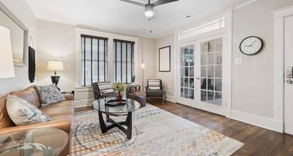 Sophisticated 2 Bedroom w/ Queen Beds, "Location!"