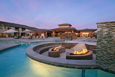 Zion's Edge Luxury Retreat: 6BR w/ Lazy River, Slide & Mountain Views