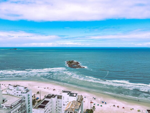 Beach nearby, 2 beach bars