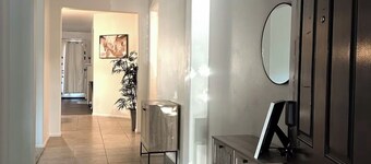 Charming 2-bedroom/2 Bath house with WiFi, AC and Heating in wonderful Fontana
