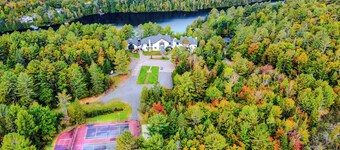 Domaine du Lac Long -Spa et piscine-