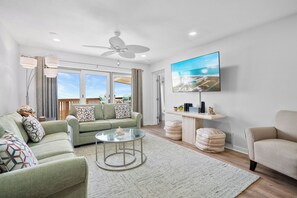 تلفزيون ذكي، كرة قدم الطاولة، تنس طاولة، كُتُب