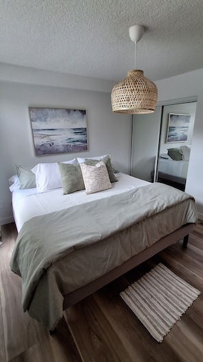 1 chambre, fer et planche à repasser, Wi-Fi gratuit, draps fournis
