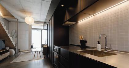 NYC Loft Vibe | 2BR City Stay + Rooftop Terrace