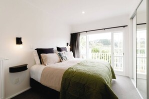 3 quartos, ferros/tábuas de passar roupa, berço de viagem, Wi-Fi