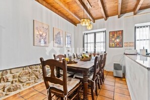 Dining - La Casina del Rincón - country house in Riocaliente (Llanes) (Jareras)