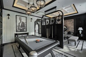 Games room - Memory Villa 3-bedrooms 1' walking to the beach, Ha Long bay (Thành phố Hạ Long)