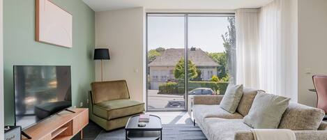 Televisión, estéreo