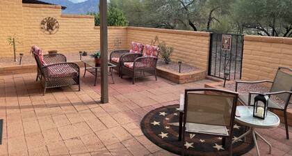 Enjoy Gorgeous Mountain Views w/Privacy & Southwestern Ambiance Inside and Out!