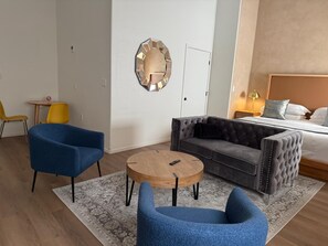 Luxury Suite, Non Smoking, Ground Floor | Premium bedding, memory foam beds, individually decorated - Unicorn Zebra (Tucson)