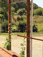 Quarto casal clássico | Terraço/pátio