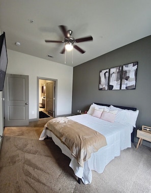 1 chambre, fer et planche à repasser, Wi-Fi, literie fournie