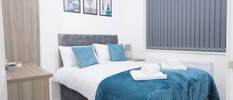 3 bedrooms, WiFi, bed sheets