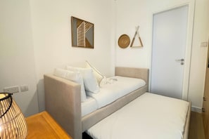2 Schlafzimmer, Bügeleisen/Bügelbrett, Reisekinderbett, WLAN