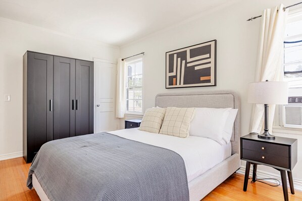 1 soveværelse, strygejern/strygebræt, Wi-Fi, sengetøj