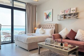 1 soverom, strykejern/-brett, reiseseng for barn og wi-fi