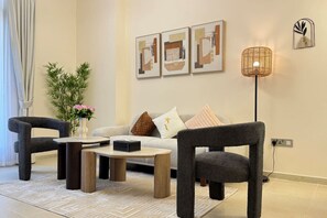 TV - Relaxing 1BR Haven | Pool, Gym & Smart TV (Abu Dhabi)