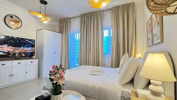1 bedroom, iron/ironing board, travel crib, WiFi