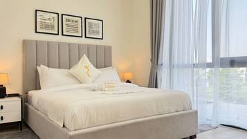 3 bedrooms, iron/ironing board, travel crib, WiFi