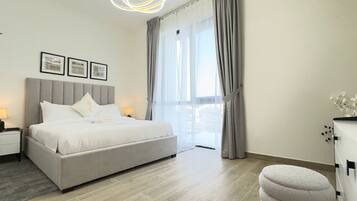 4 bedrooms, iron/ironing board, travel cot, WiFi