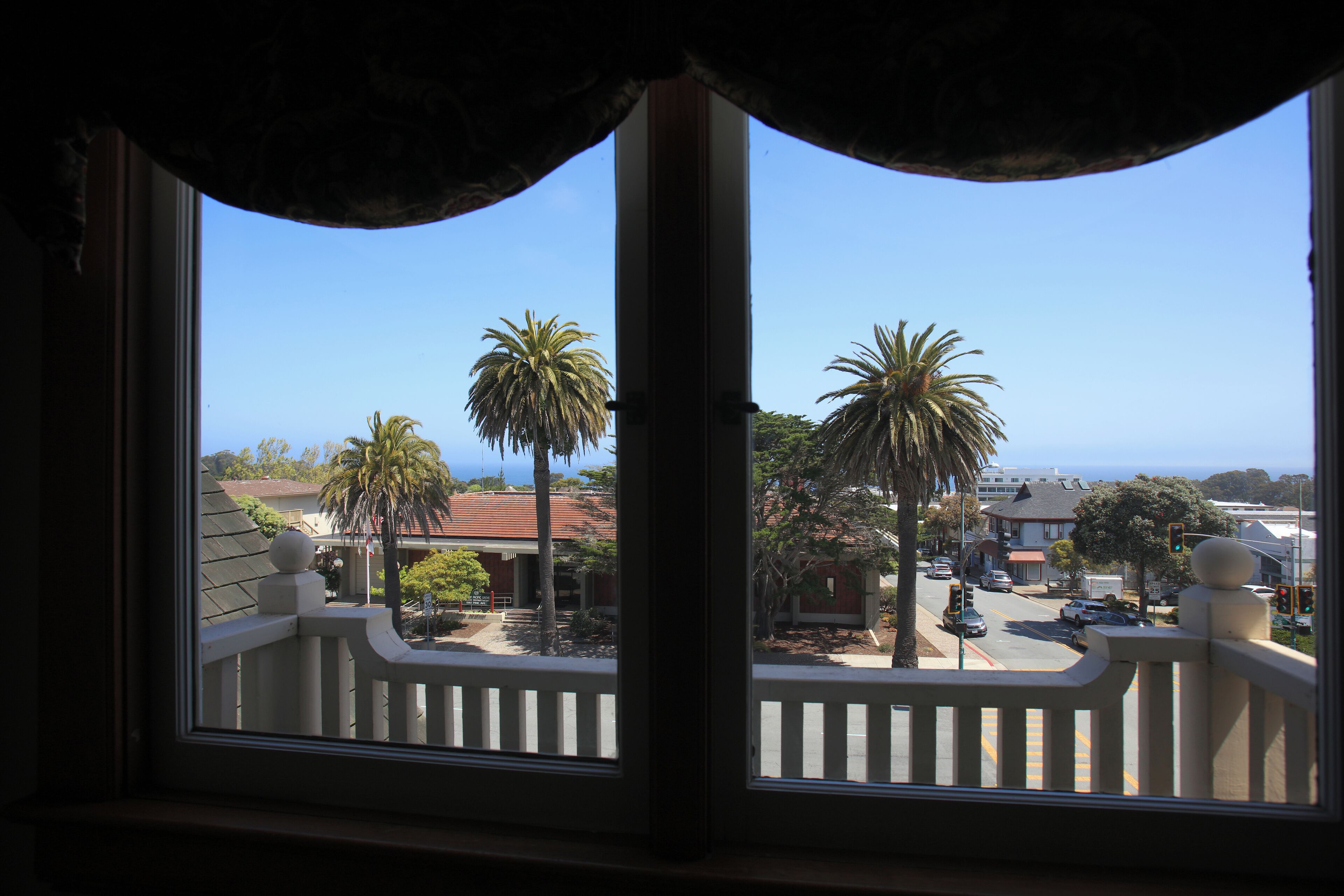 Classic Suite, Multiple Beds (Top Floor) | Beach/ocean view