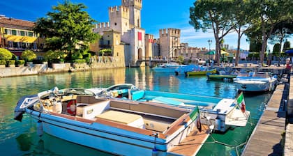 Magnolia House, Sirmione, Italy