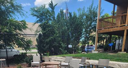 Beautifully Renovated 1 Bed, 1 Bath, Pet-Friendly Apt, 2 Blks From State Capitol