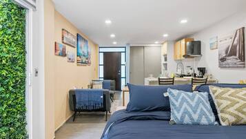 1 Schlafzimmer, Bügeleisen/Bügelbrett, kostenloses WLAN, Bettwäsche