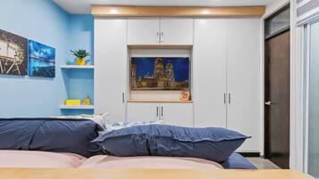 1 dormitorio, tabla de planchar con plancha, wifi gratis y ropa de cama