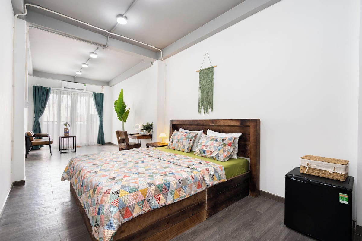 Superior Apartment, Balcony, City View | Soundproofing, iron/ironing board, free WiFi