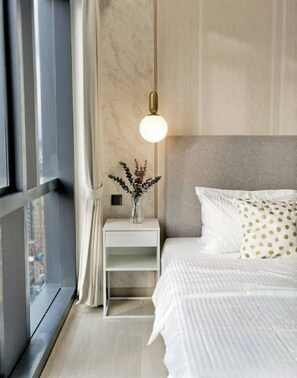 2 chambres, fer et planche à repasser, Wi-Fi, draps fournis