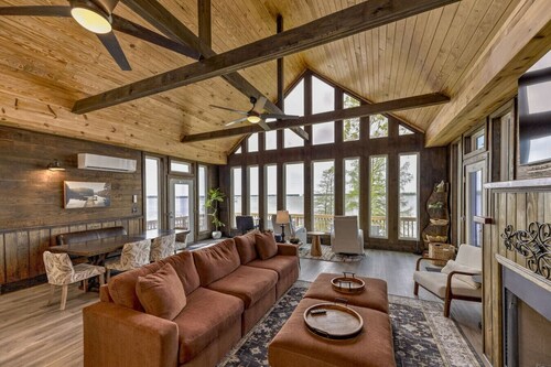 Eagle Lake Retreat - Lakefront/EV/AC/Vicksburg MS