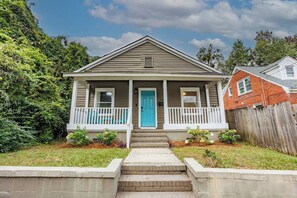 Exterior - Lumina Cottage Wilmington Cargo District (2bd/1ba) (Wilmington)