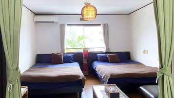1 bedroom, desk, iron/ironing board, free WiFi