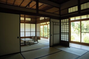 Interior - Deluxe Hot Spring Villa with Garden / Atami Shizuoka (Atami)