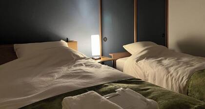 20 minutes by car from Narita AirportSpacious 164 / Narita Chiba