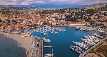 Casa Oneglia vicino stazione Imperia
