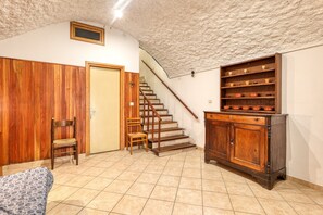 Interior - Casa Oneglia vicino stazione Imperia (Imperia)