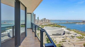 星評価なしの画像、3 / 72、ボタン