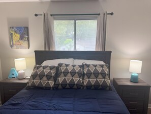 2 quartos, ferros/tábuas de passar roupa, Wi-Fi, roupa de cama
