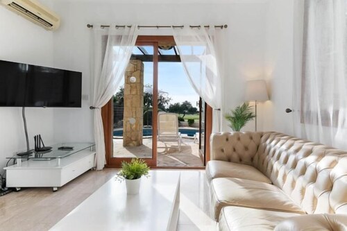 Villa HG33 Kornos
