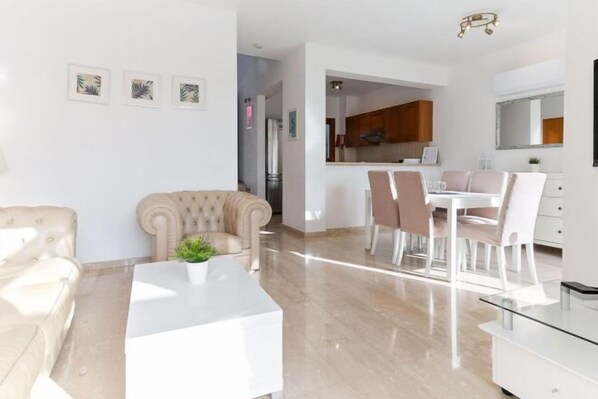 Room - Villa HG33 Kornos (Kouklia)