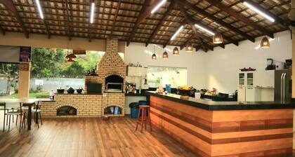 Luxury mansion 5km from the center, pet friendly.