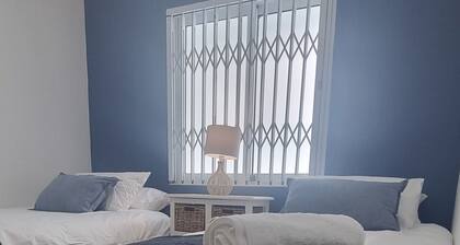 Cozy Serviced Private 2 Bed Apartment in Swakopmund CBD close to the beach