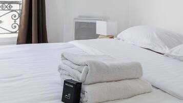 1 chambre, fer et planche à repasser, Wi-Fi, draps fournis