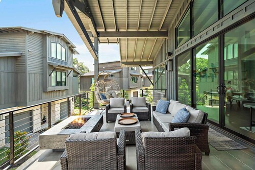 Lake Travis Getaway | Pickleball | Grill | Firepit