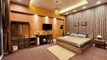 Phòng đôi Cao cấp, sân hiên, quang cảnh vườn | Bộ đồ giường cao cấp, nệm cao su hoạt tính (memory foam), minibar