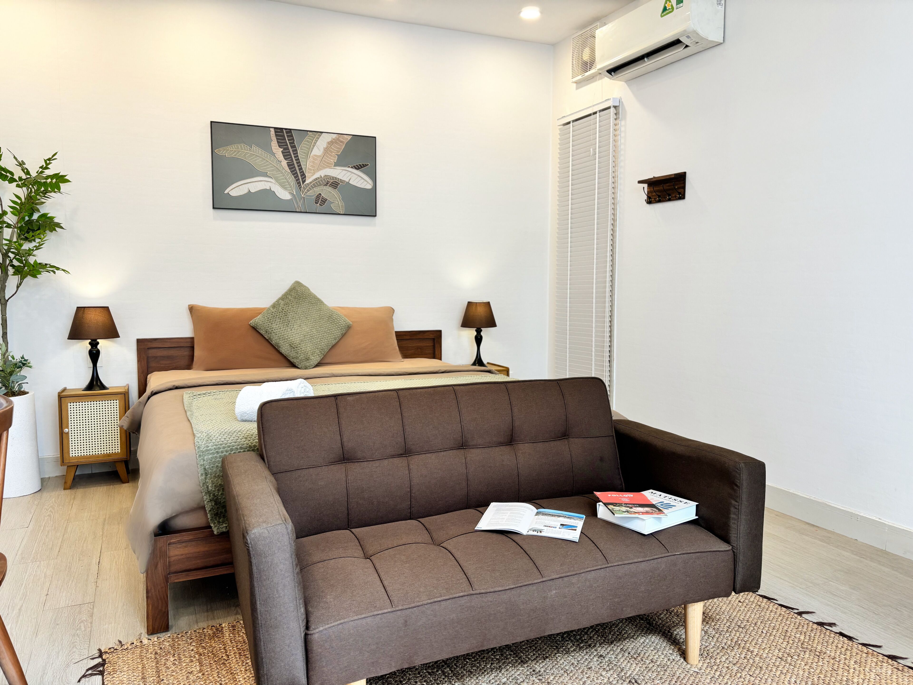 Deluxe-rum - 1 kingsize-säng - balkong | Sängtillbehör av högsta kvalitet, memory foam-madrasser och minibar