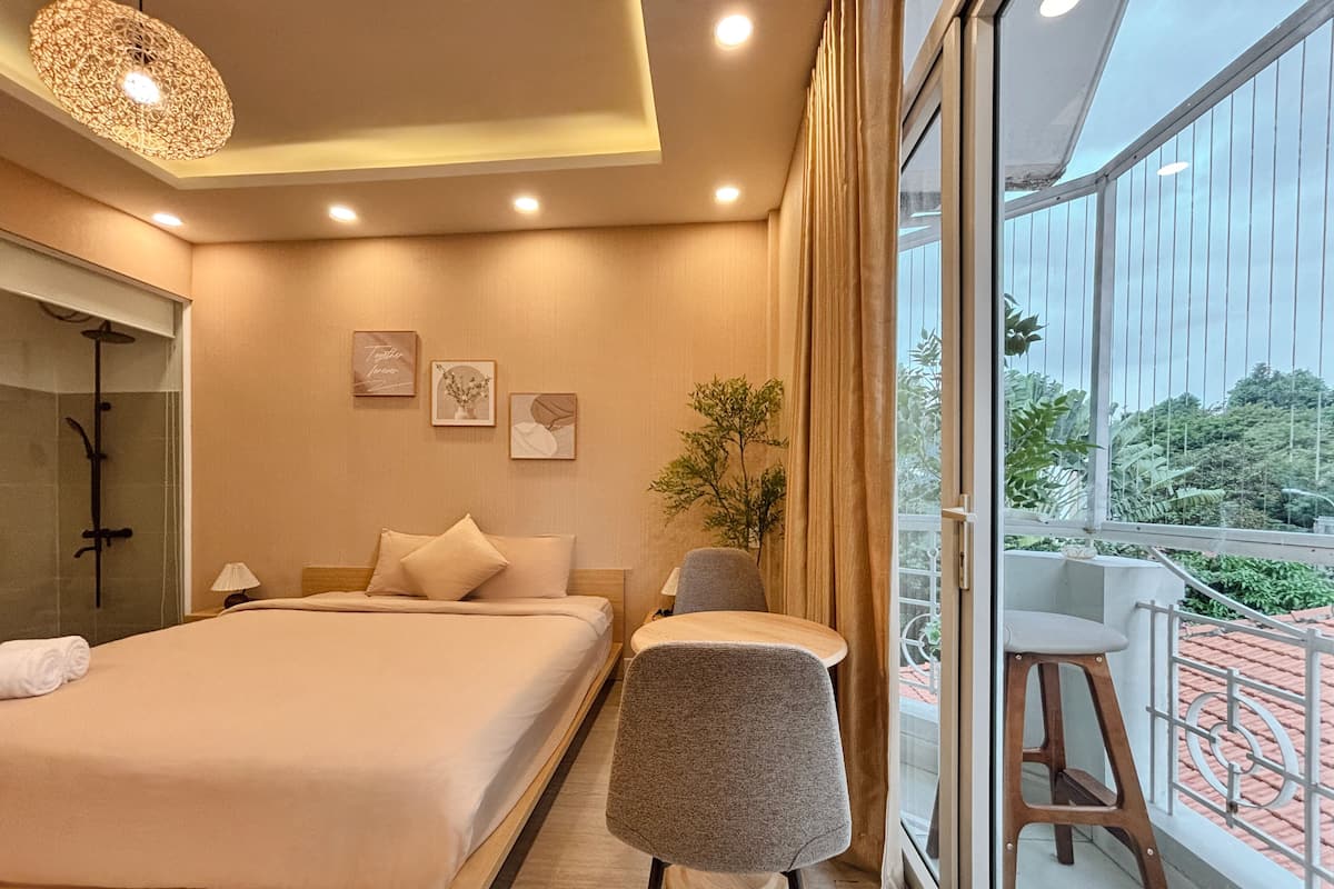 Ropa de cama de alta calidad, colchones con efecto memoria y minibar